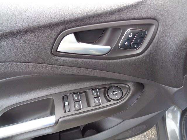 2015 Ford Escape Titanium 4dr SUV